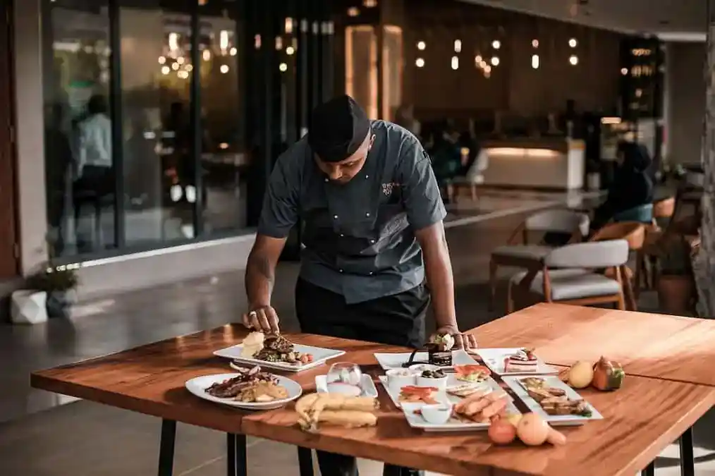 Direito: 4 leis que todo dono de restaurante deve saber