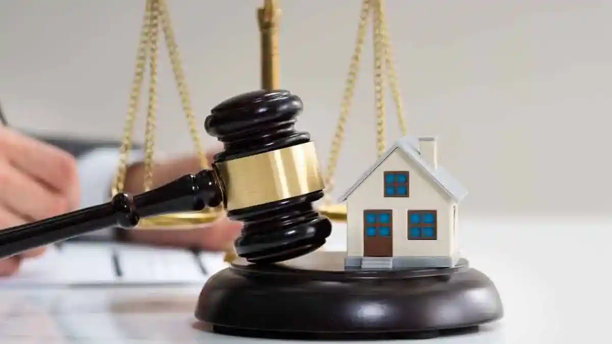 o que faz um advogado especialista em direito imobiliário
