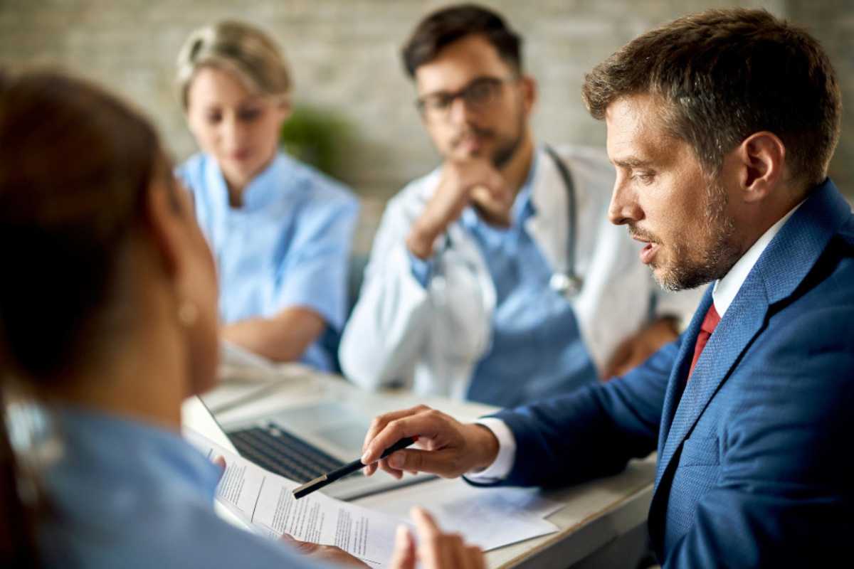 O que faz um advogado especialista em Direito da Saúde