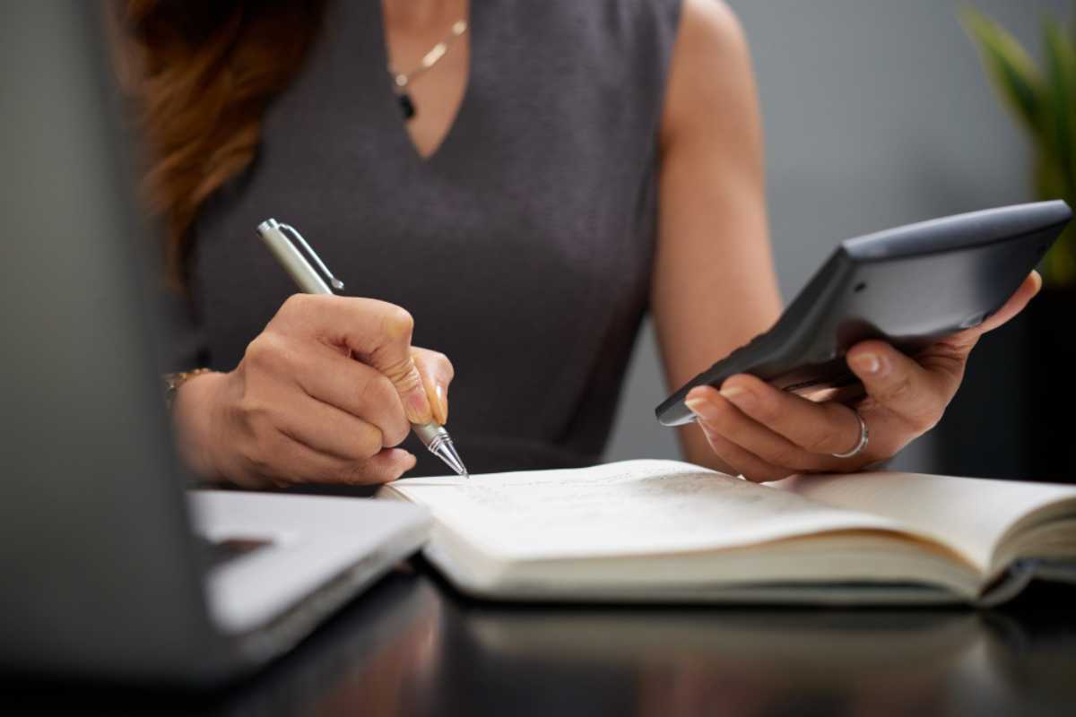 Juros Abusivos: Como Identificar, Calcular e Contestar Cobranças Ilegais